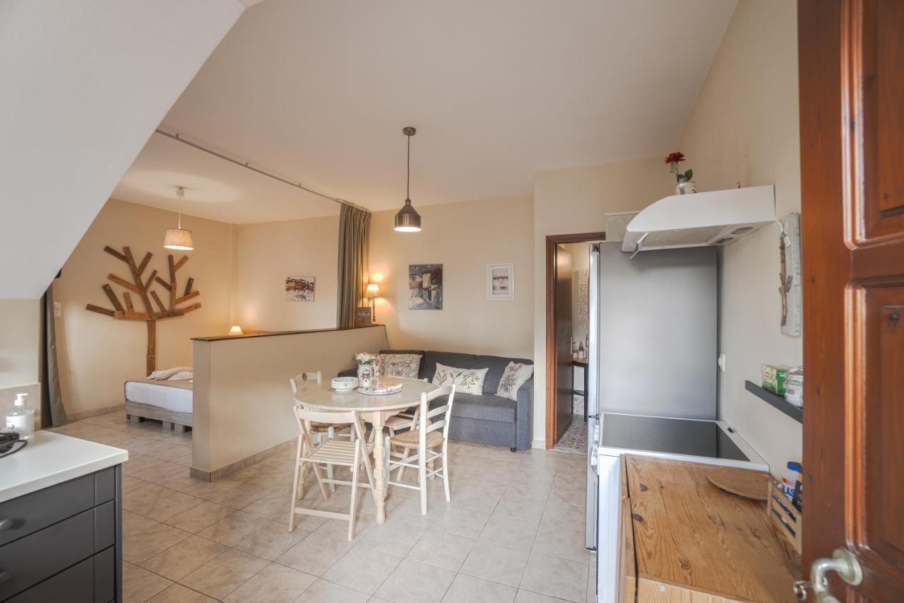 Avra Apartments Kalýves Eksteriør bilde