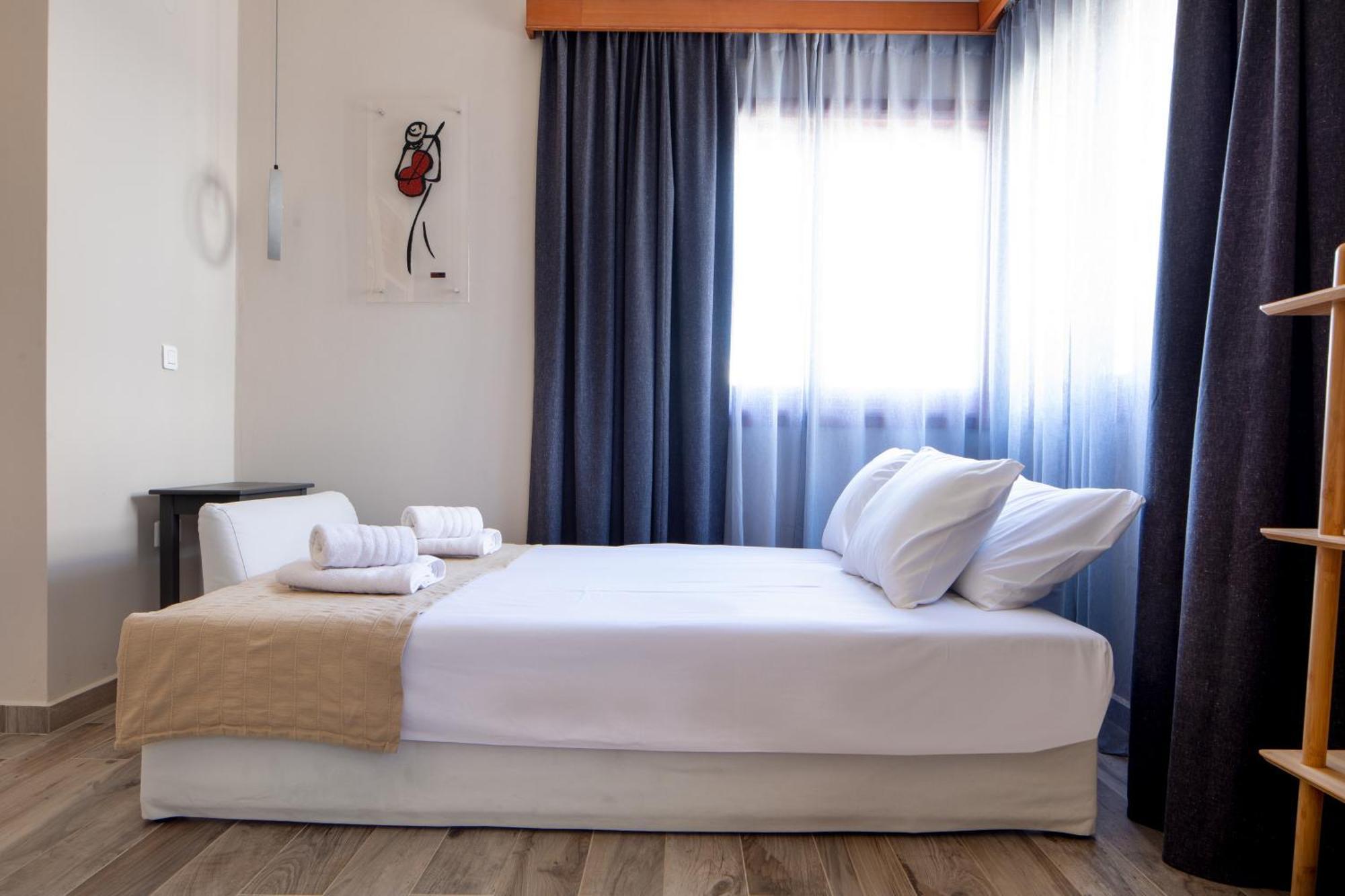 Avra Apartments Kalýves Rom bilde
